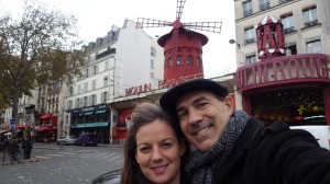 Moulin Rouge Selfie